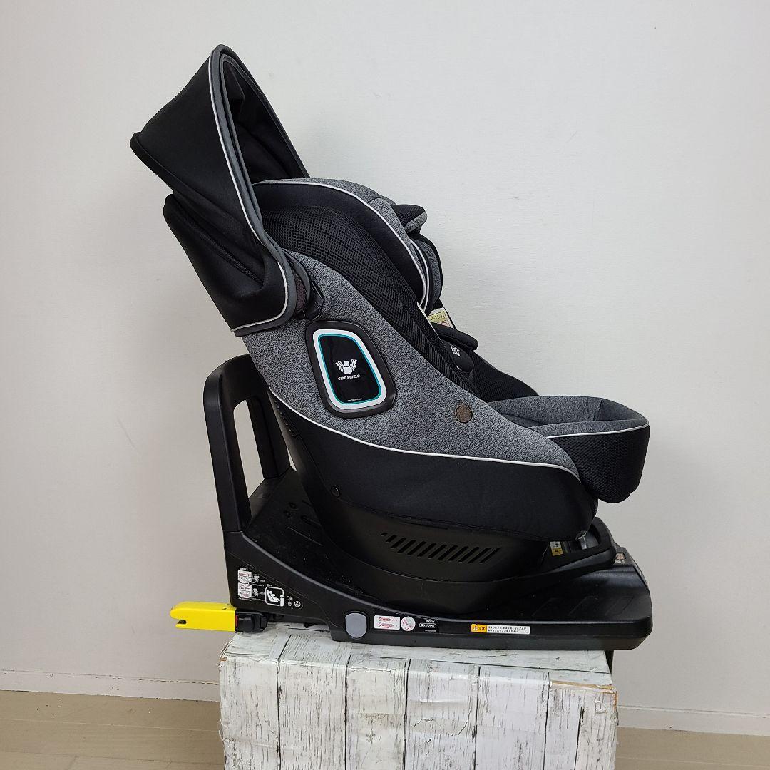 u*n様 極美品　チャイルドシート　 ISOFIX　ベッド型　ジュニアシート　ア