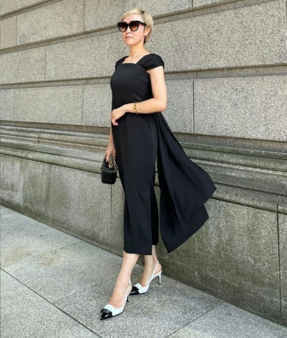 極美品✨JENNE　ショルダーベールドレス　希少L　ブラック