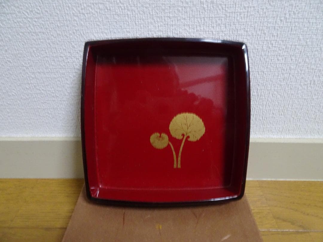 まとめ売り　５種類　民芸工芸品(桜皮細工＆漆製品)　未使用　箱入 de-5