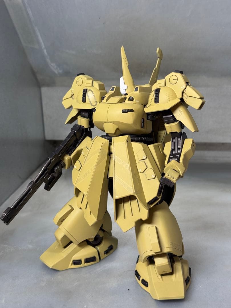 hgジオ　ジ・O 全塗装　改造