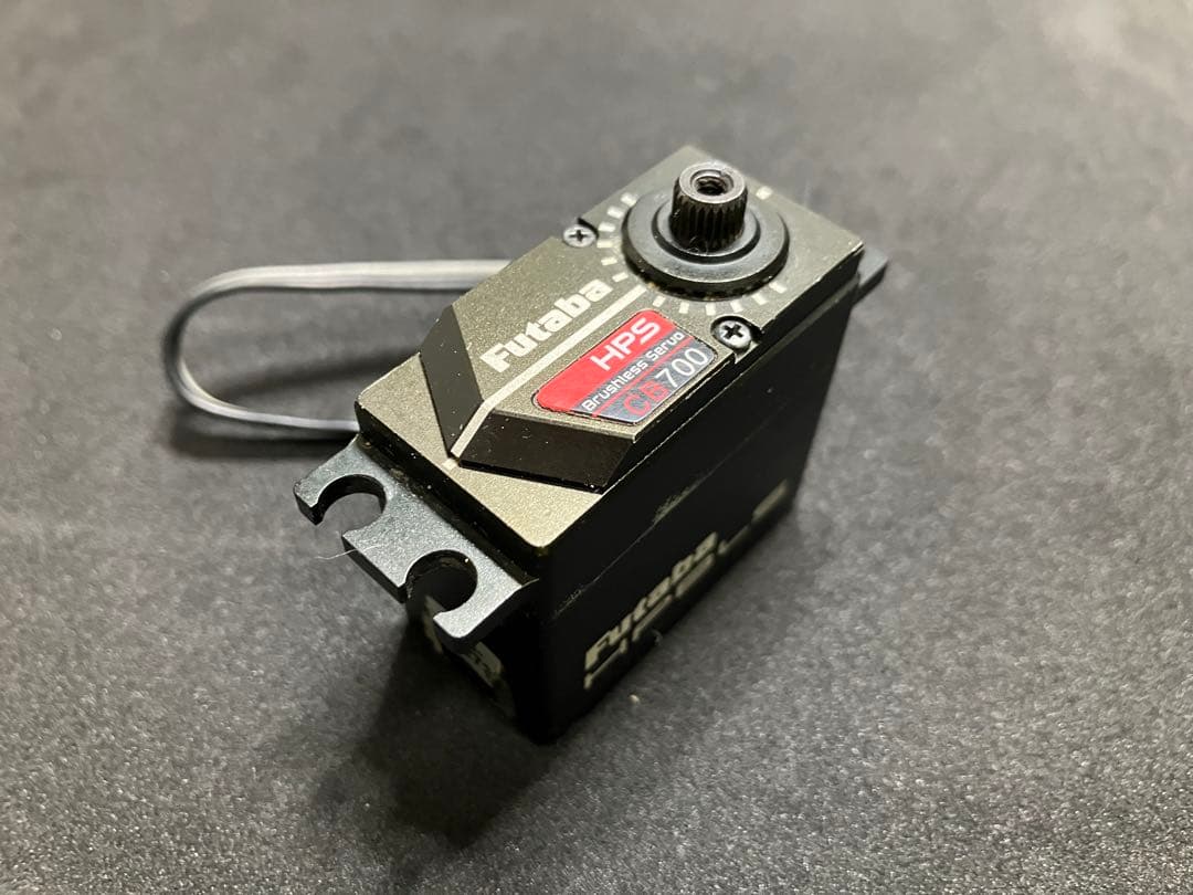 Futaba HPS 700 サーボ ブラック　中古