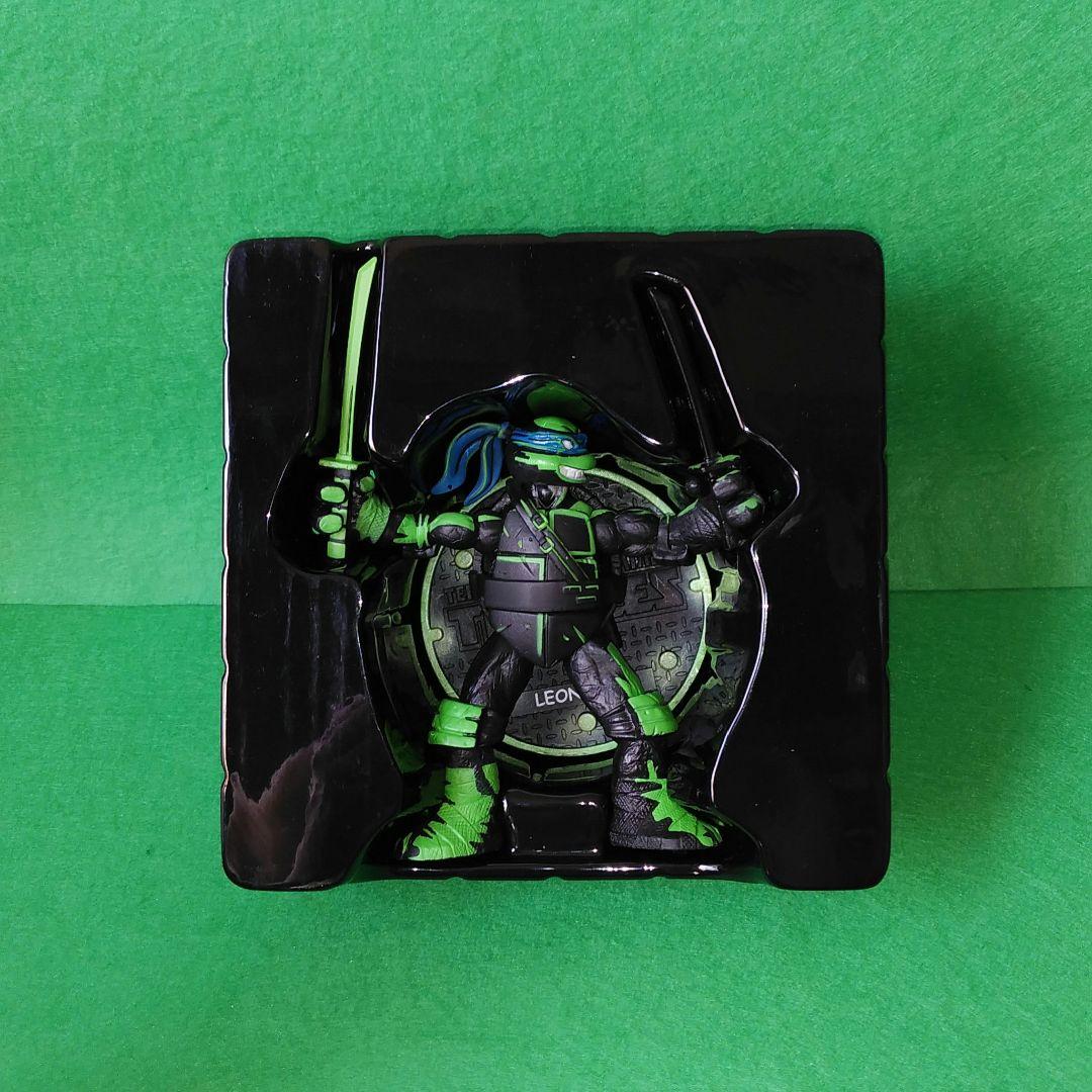 ミュータント　ニンジャ　タートルズ　レオナルド　フィギュア　シャドウ　コミコン