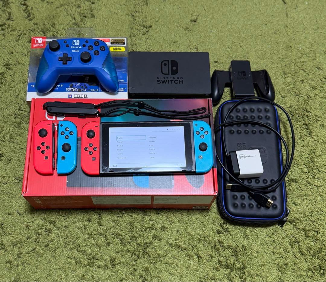 NintendoSwitch&ホリパッド&追加コントローラー& ポーチ　おまけ付