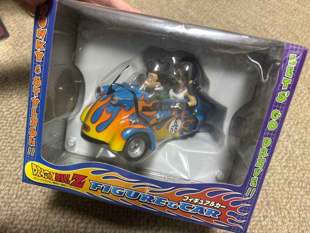 ドラゴンボールZ フィギュア＆カー 2個セット　悟空&悟天　悟飯&ビーデル