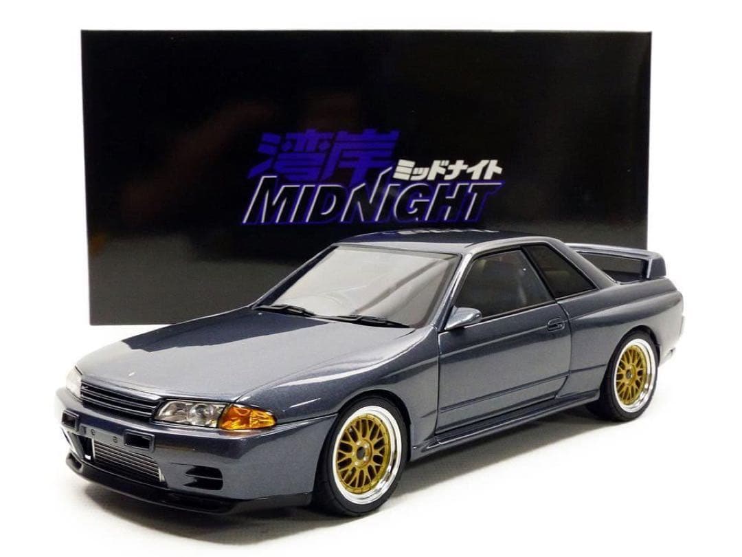 オートアート　日産スカイライン 湾岸ミッドナイト　GT-R R32 Reina