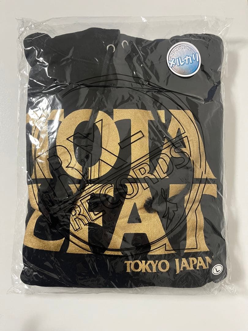 【未開封】TOTALFAT パーカー ブラック×ゴールド L