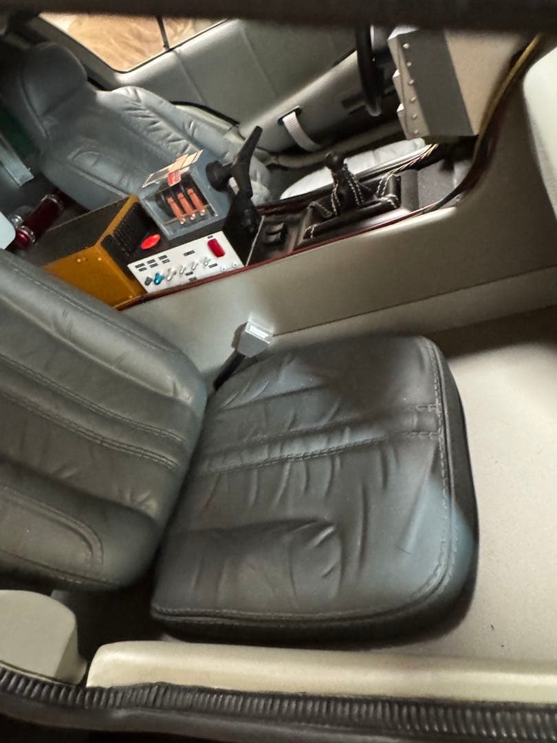 ホットトイズ　デロリアン　『バックトゥザフューチャーpart1』