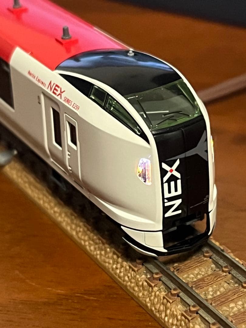 k*o様 JR東日本E259系NEX6両　kato ライト点灯動力動作確認済