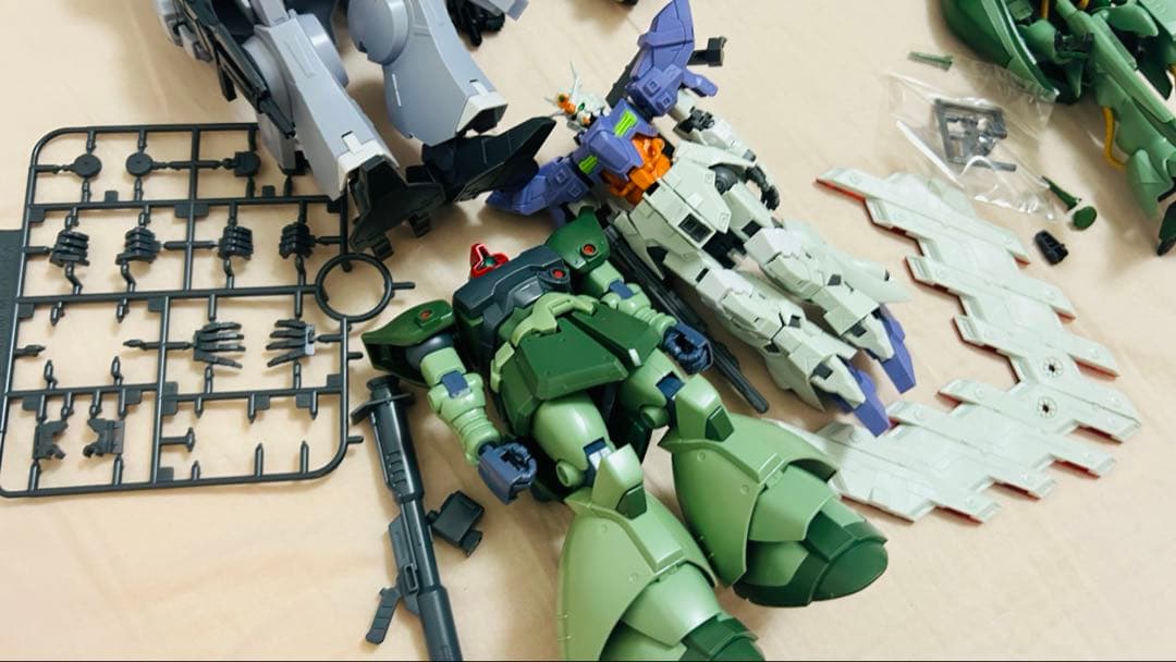ア*3様 ガンプラ　ガンダム　詰め合わせ　プラモデル　セット　no.14