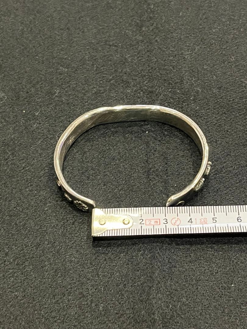 BIG HAND バングル