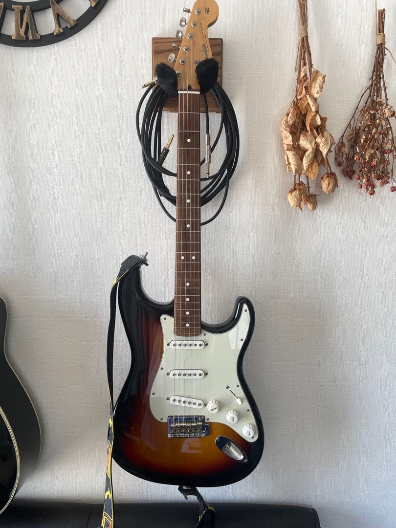 Fender Stratocaster フェンダー　ストラトキャスター