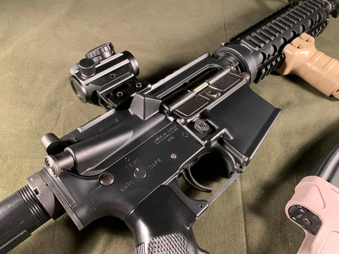 次世代電動ガン　M4 CQBR ブラック　東京マルイ　充電器等付属