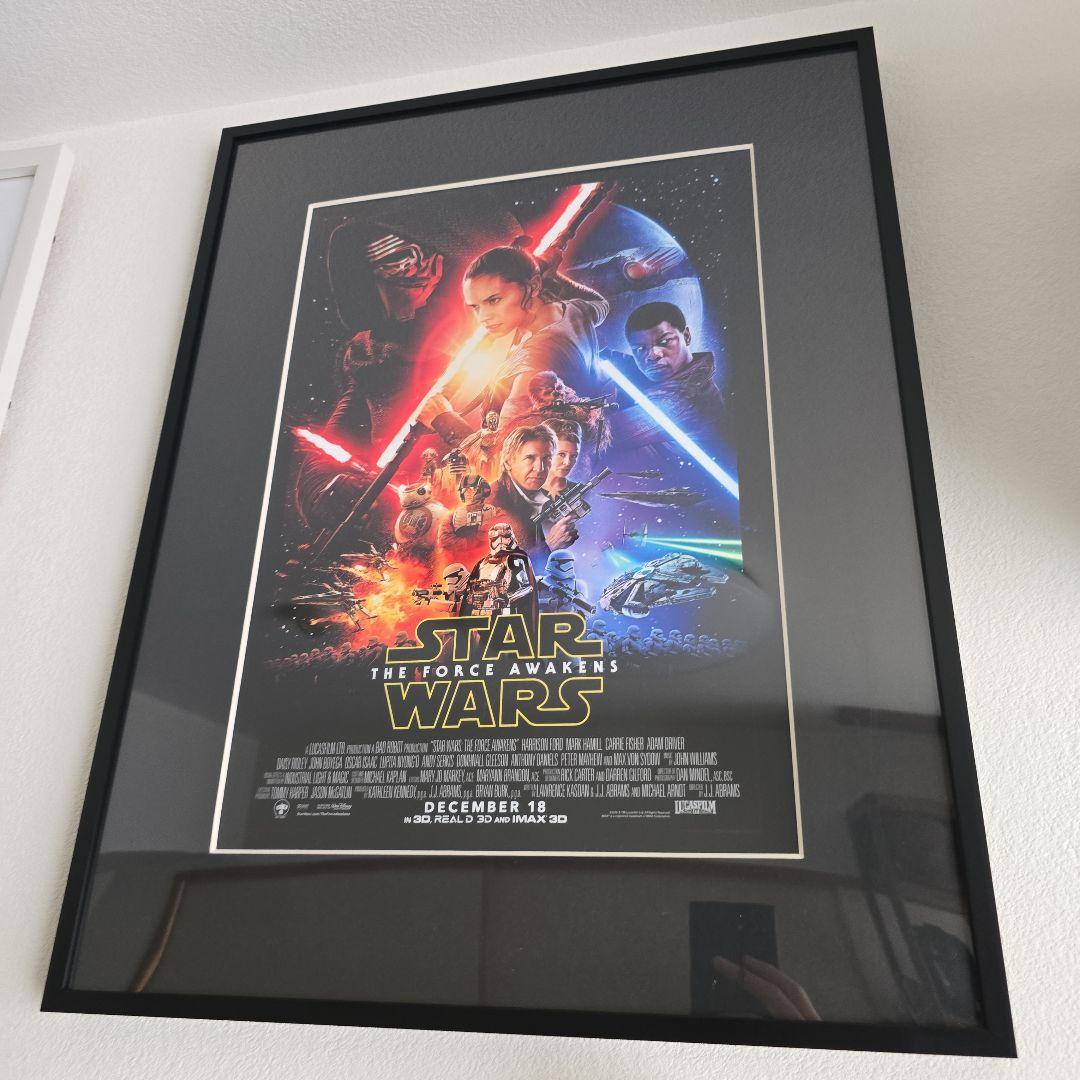 「スター・ウォーズ　フォースの覚醒」 ポスターフレーム