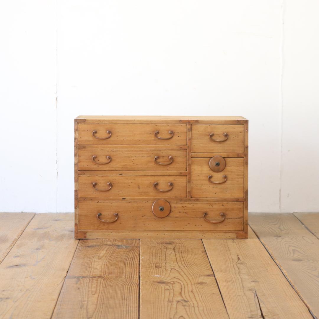 レトロ 時代箪笥 小振り 桐たんす タンス 収納 引き出し 抽斗 6杯 古家具