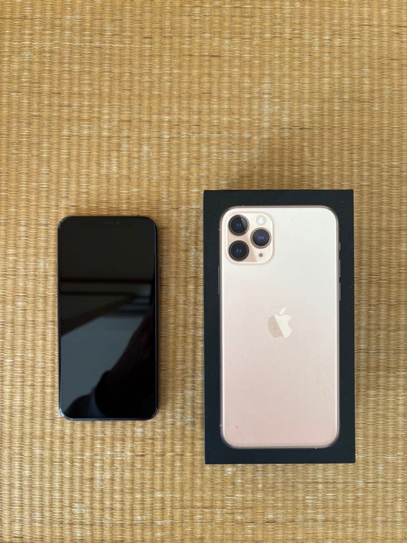 iPhone11 pro 本体　SIMなし　64GB