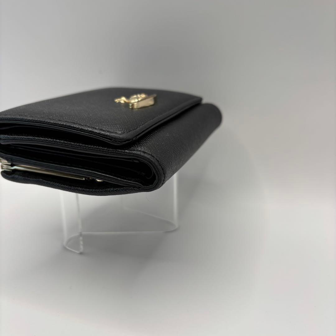 vivienne westwood 三つ折り財布　ブラック　がま口　ゴールド