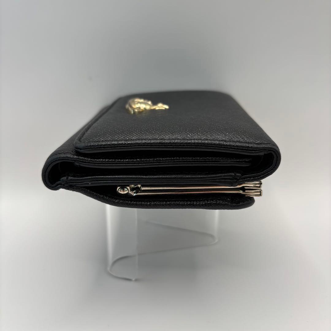 vivienne westwood 三つ折り財布　ブラック　がま口　ゴールド