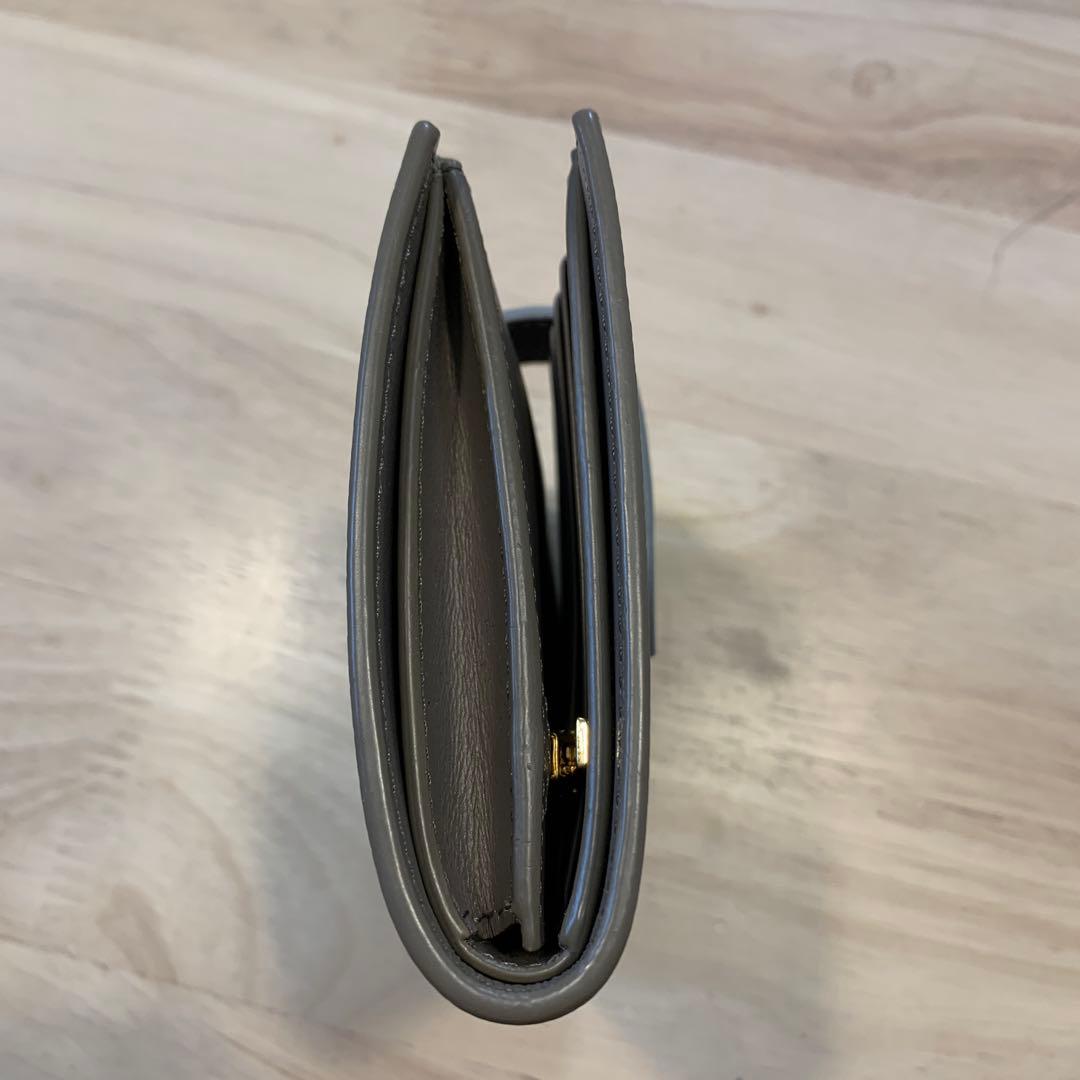 美品⭐︎CELINE セリーヌ　ミディアム ストラップウォレット　二つ折り財布