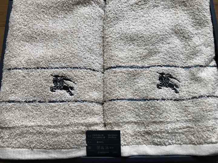 バーバリー＊バスタオル2枚セット