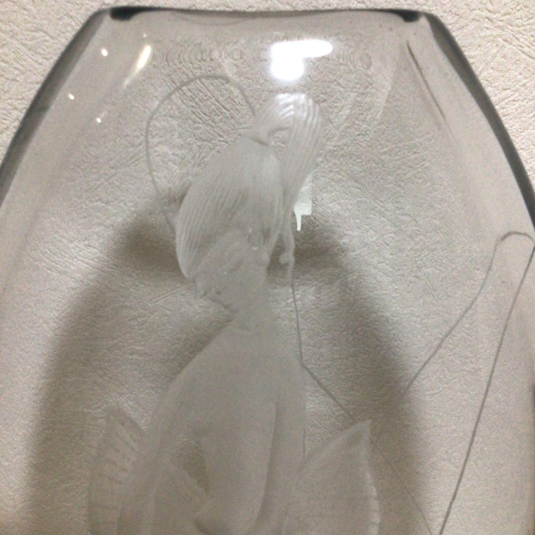 スエーデン　作家物　ガラス製　　スケーター　少女