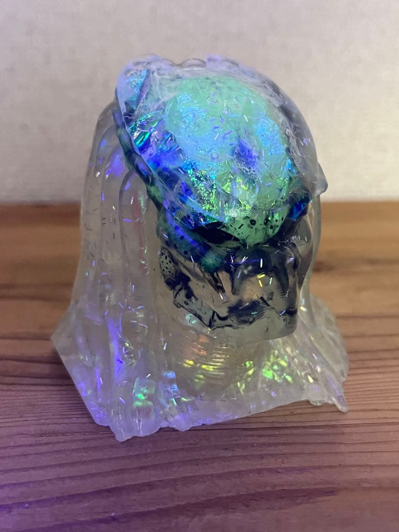 X ray プレデター フィギュア　クリア　蓄光