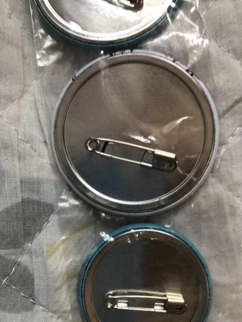 未開封 青の祓魔師 サイン会缶バッジセット 加藤和恵