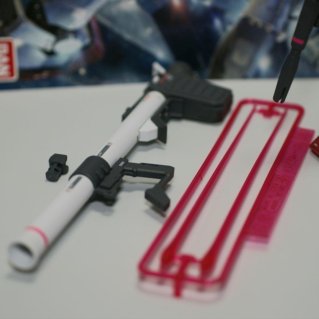 MG ガンダム 塗装 完成品 バンダイ ガンプラ 1/100