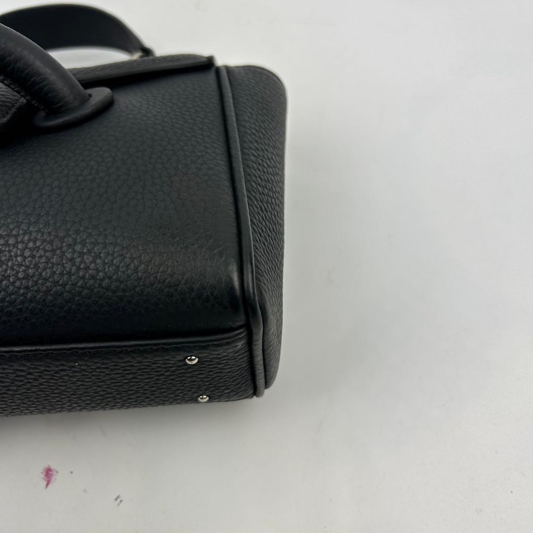 【超美品】ヴァジック　エバーミニミニ　ハンドバッグ　レザー　2wayショルダー