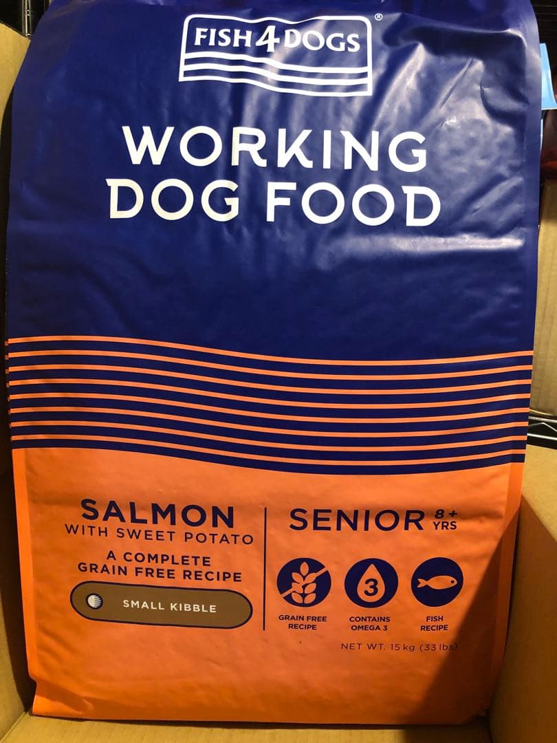 FISH4DOGS サーモン シニアドッグフード 15kg