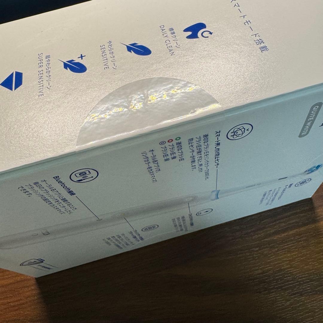 ブラウン 電動歯ブラシ オーラルB iO4 s4トラベルケース付き ホワイト