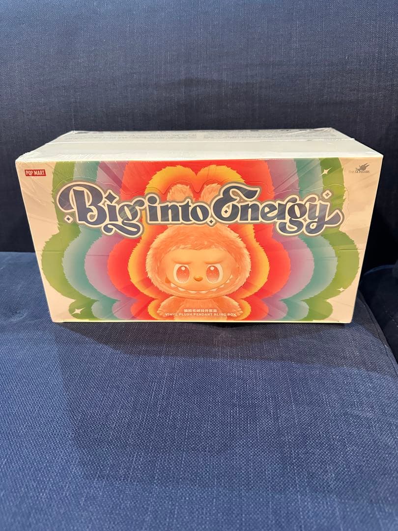2*マ様 正規品POP MART Big into Energy labubu