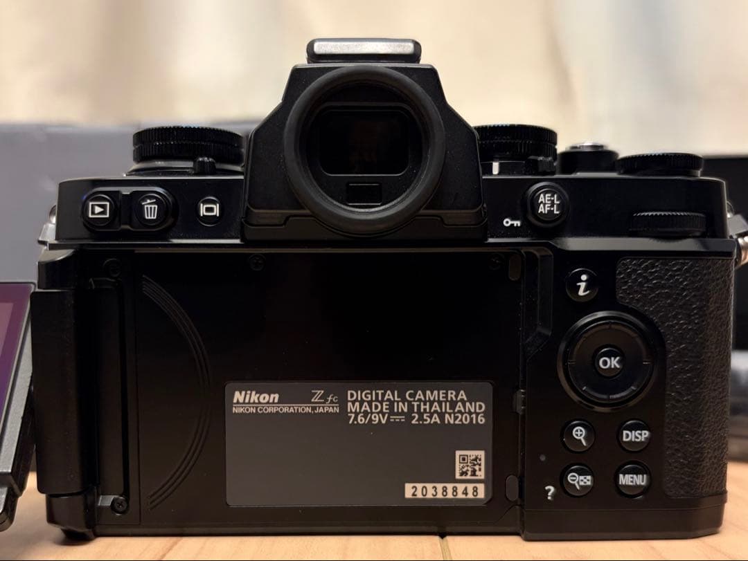 【美品】Nikon Z fc レンズ・グリップ付き