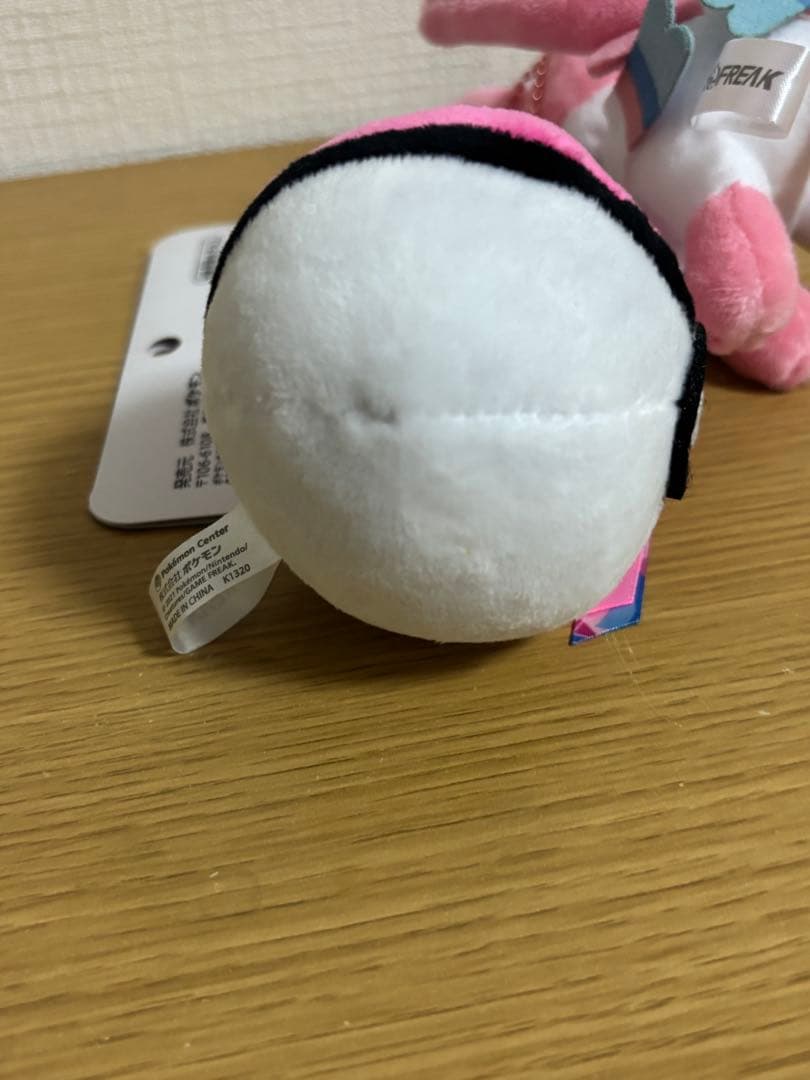 ポケモン　ペアマスコット BALL FREAK ニンフィア　ラブラブボール　#1