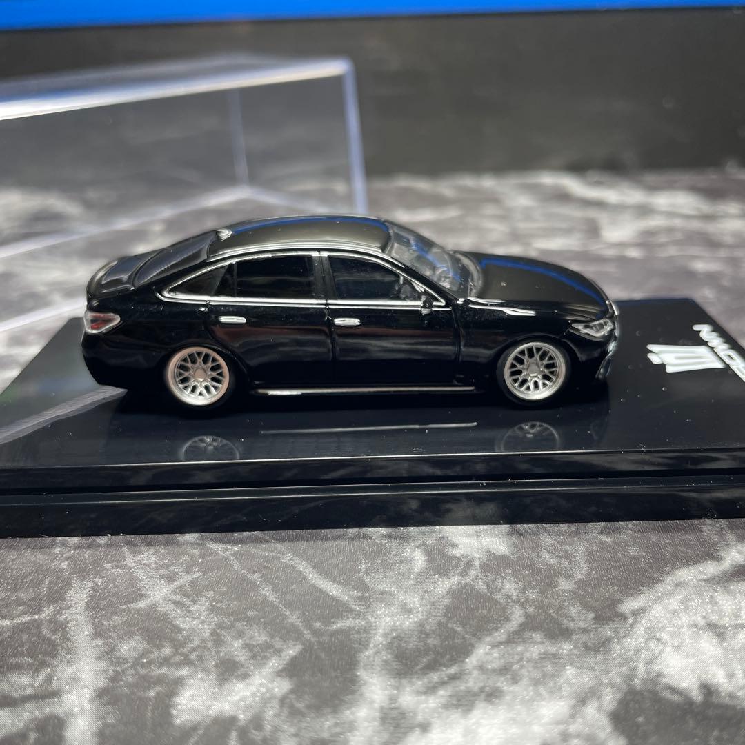 220系　クラウン　ミニカー