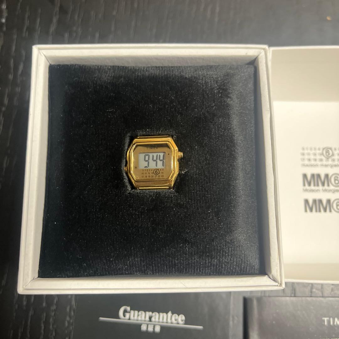 Timex MM6 Maison Margiela ゴールドリングウォッチ