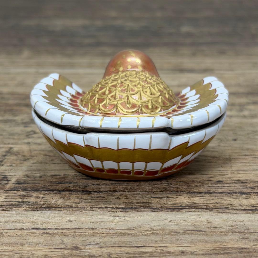 a800 送料込 御室窯 金彩 内銀 福良雀 香合 在銘 共箱 茶道具