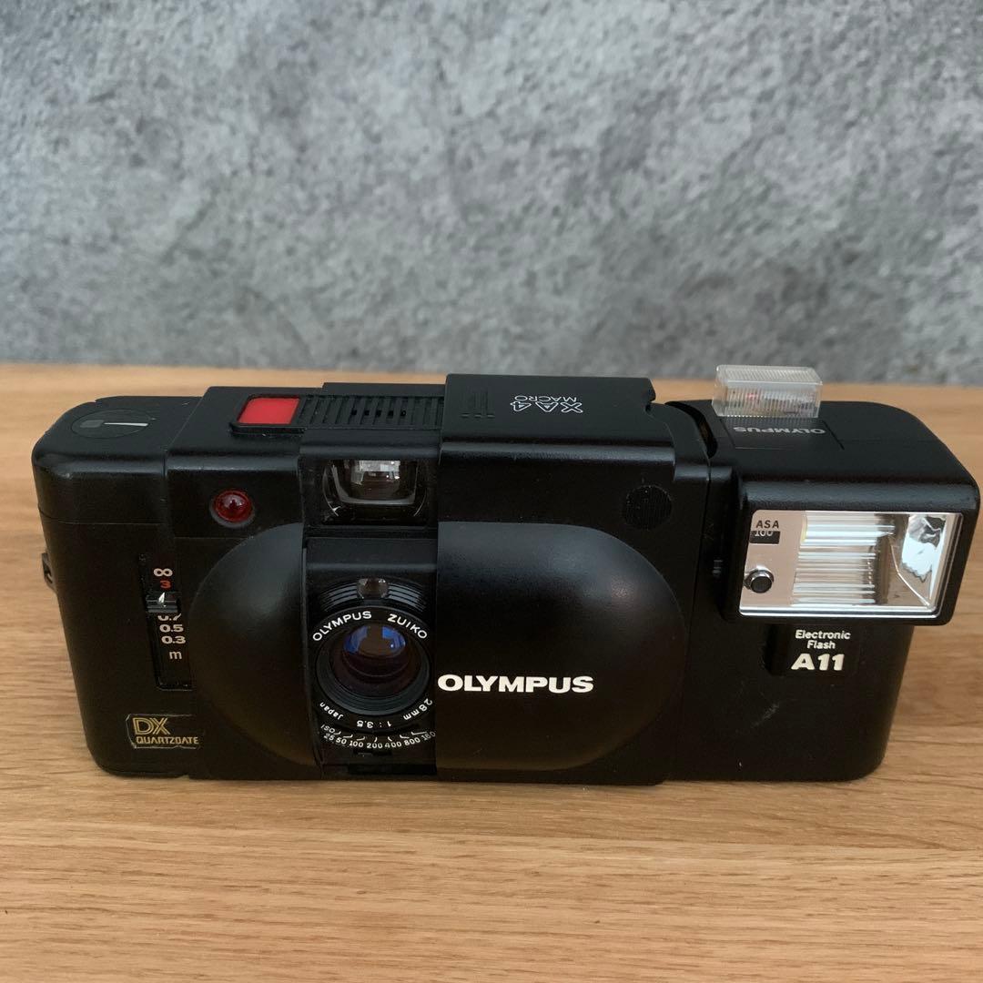 オリンパス　フィルムカメラ　XA4MACRO フラッシュ付き