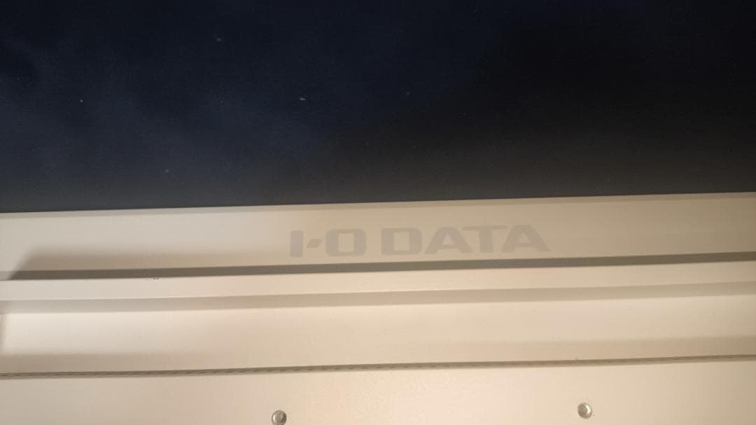 I-ODATA 27型4K 他モニター１枚・アーム＋補強プレート＋スペーサー付き