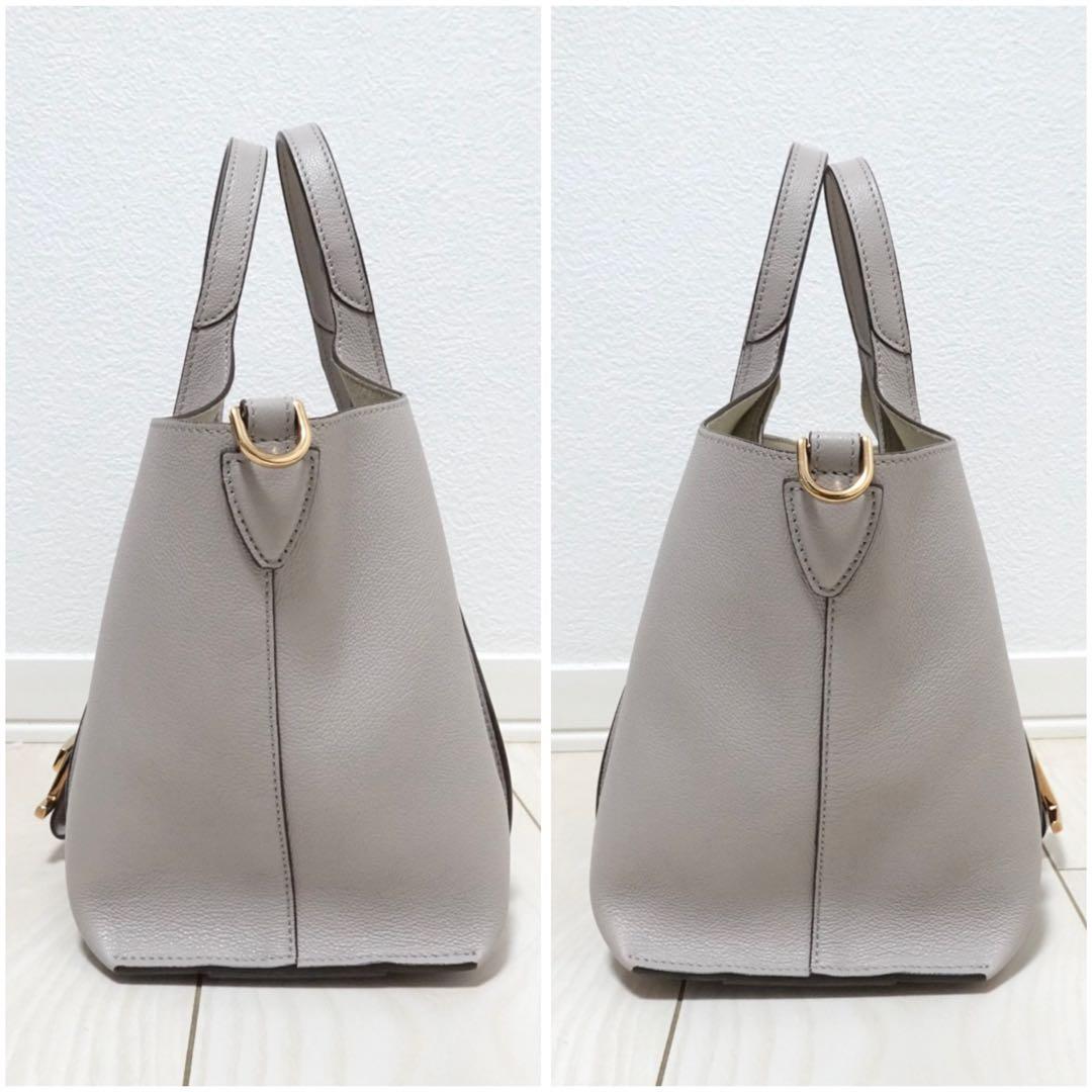 トッズ　ショッピングバッグ　ミニ　Tタイムレス　ショルダーバッグ　トート　グレー
