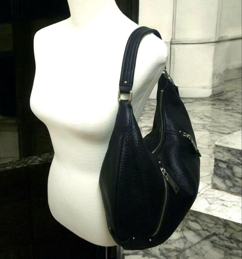 【美品】コールハーン　COLEHAAN　ワンショルダーバッグ　肩がけ　シボ革