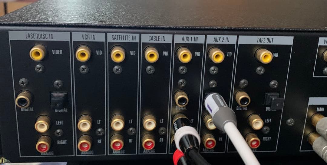 米国Angstrom 200 DAC/Pre Amp.