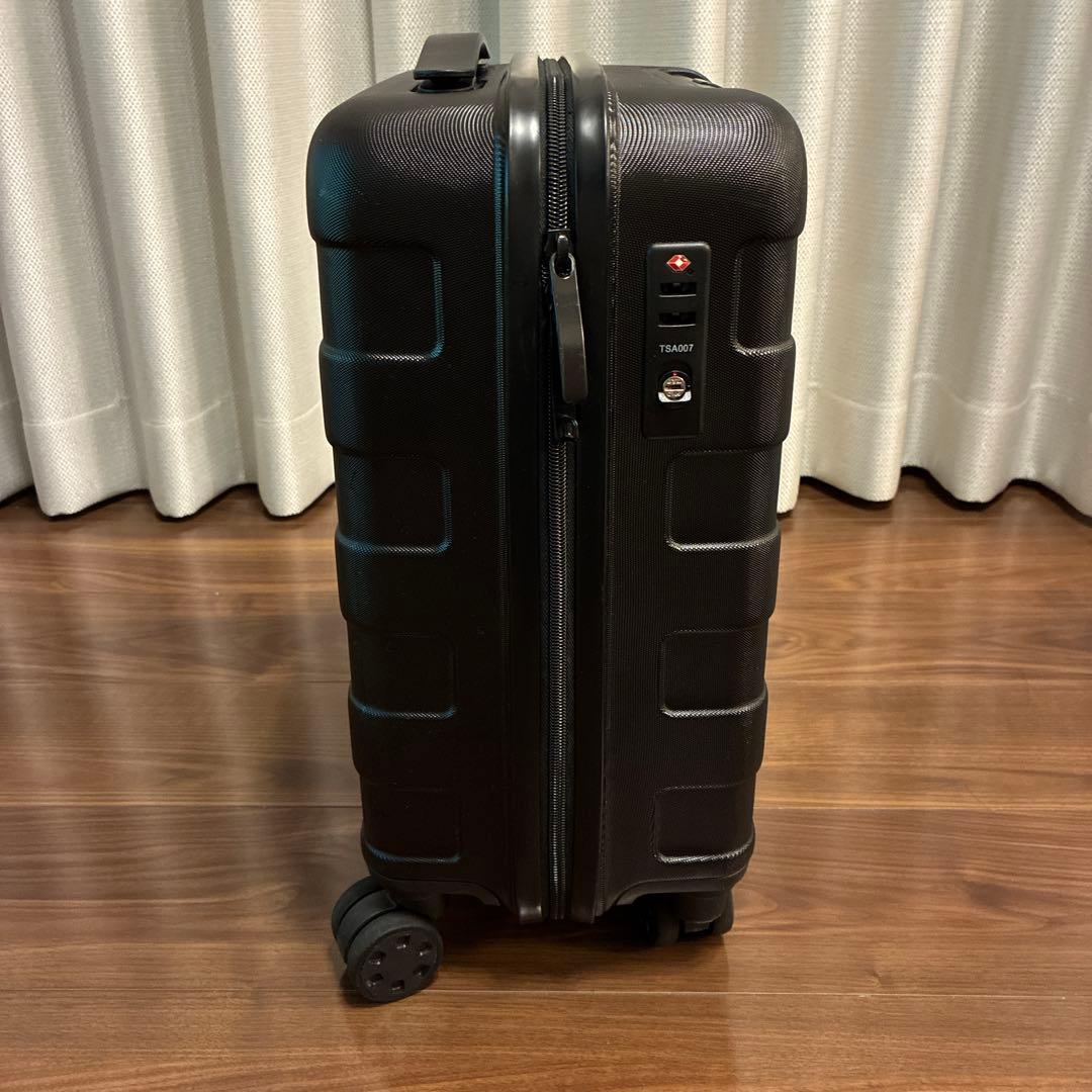 無印良品　キャリーケース 4輪キャスター付き