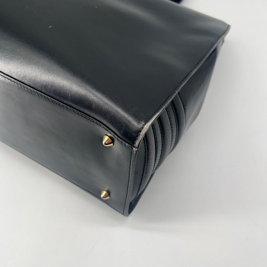 13971✨グッチ ハンドバッグ レザー フラップ 黒 ブラック