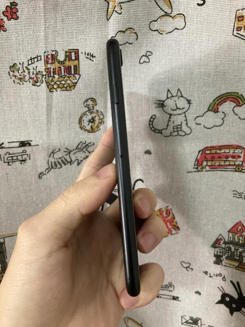 年末特価｜超美品 iPhone SE3 64GB 黒 SIMフリー