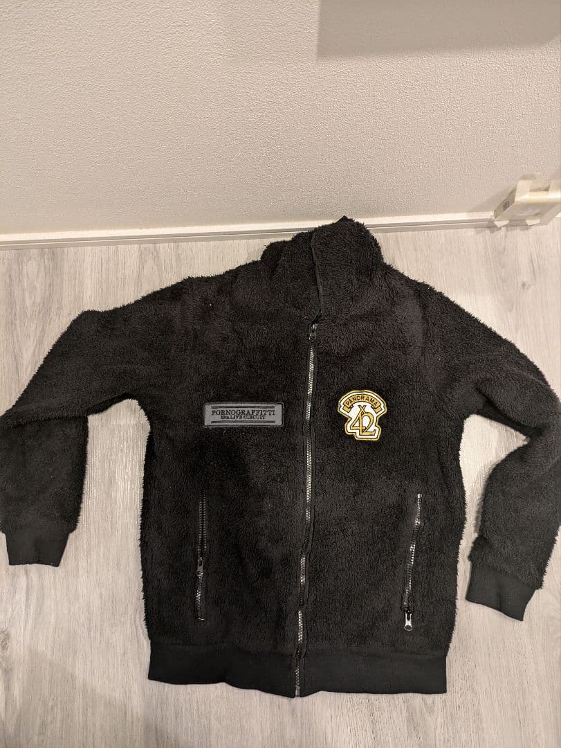 ポルノ　ぱのよん　ぬくぬく服　岡野昭仁　フリースジャケット M 黒
