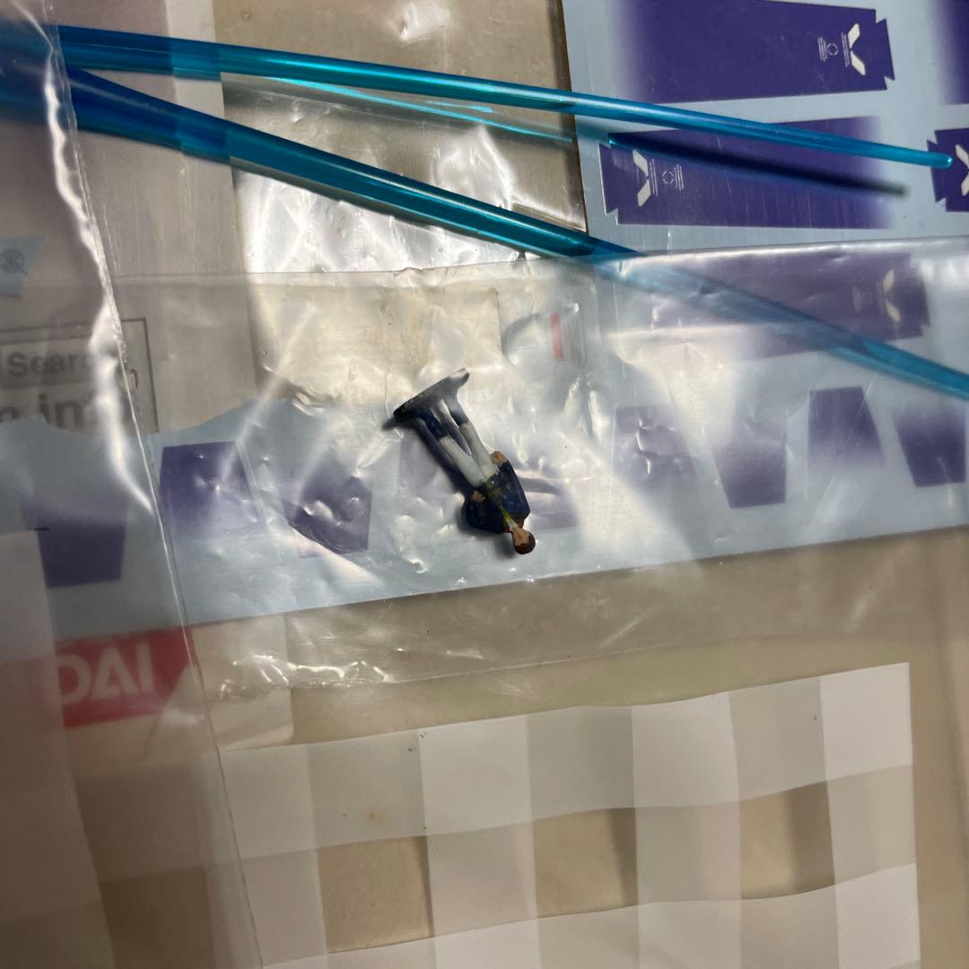 【全塗装、完成品】MG 1/100 Hi-νガンダム Ver.Ka