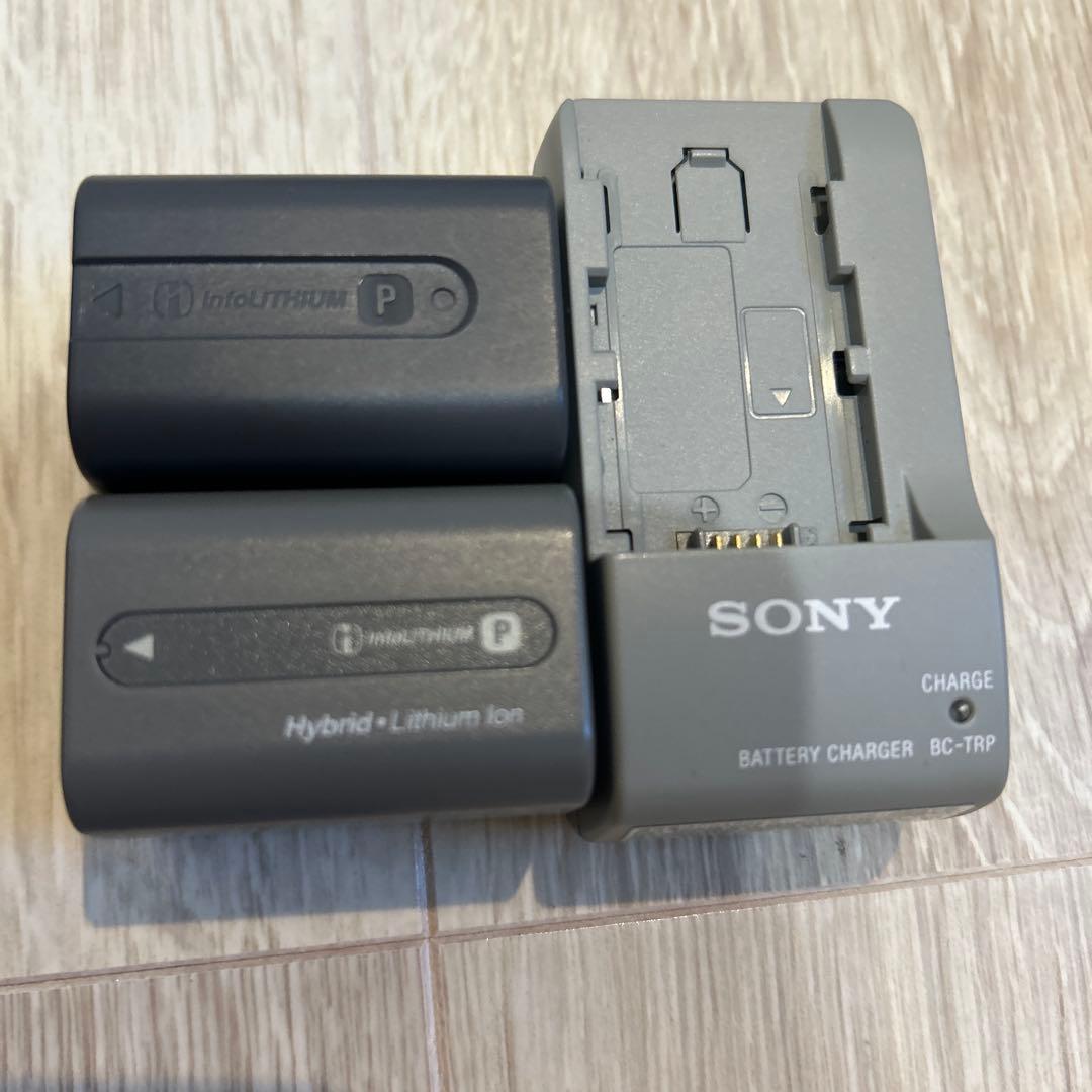 【中古】SONY DCR-SR100 ビデオカメラ 本体 その他付属品　箱付き