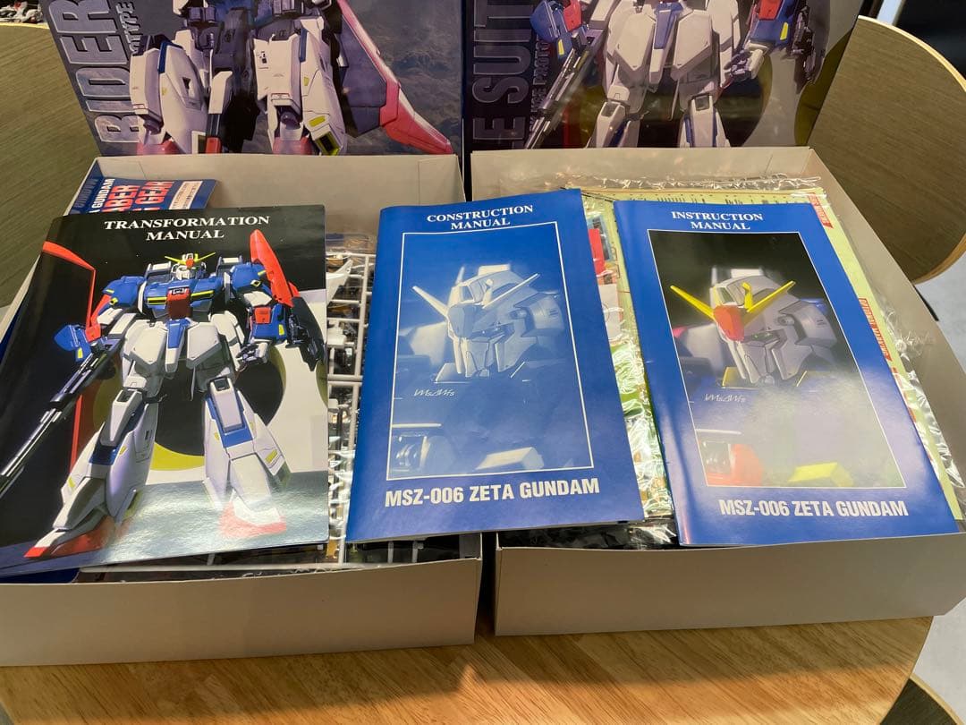 PG 1/60 Zガンダム　パーフェクトグレード　ゼータガンダム