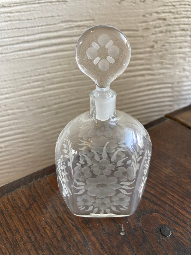 ヴェネチアングラス　香水瓶