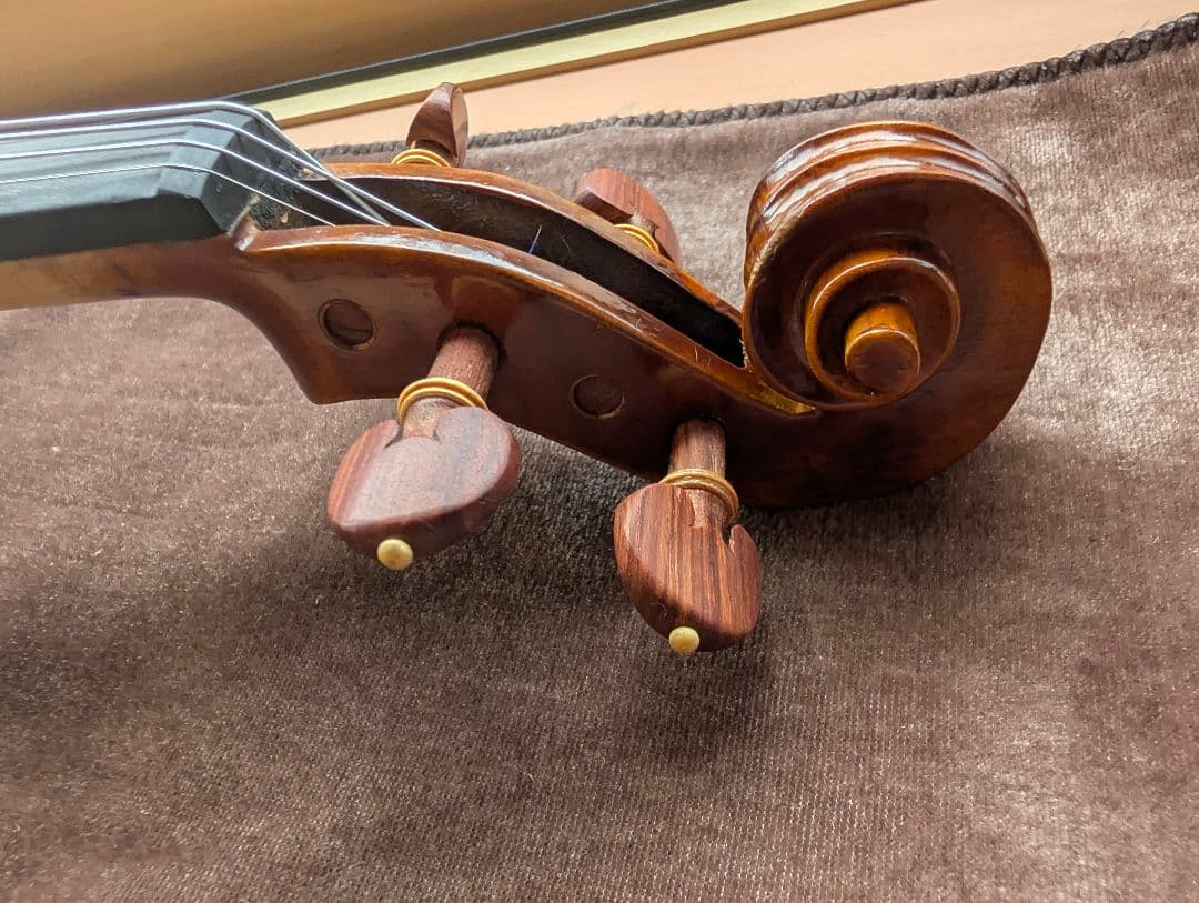 【ほぼ新品・使用30分のみ】工房製4/4バイオリン ケース、弓2本など付属品多数